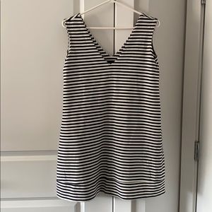 Hatch maternity dress